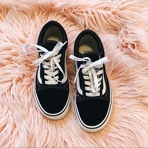 Vans: Canvas old skool sneakers